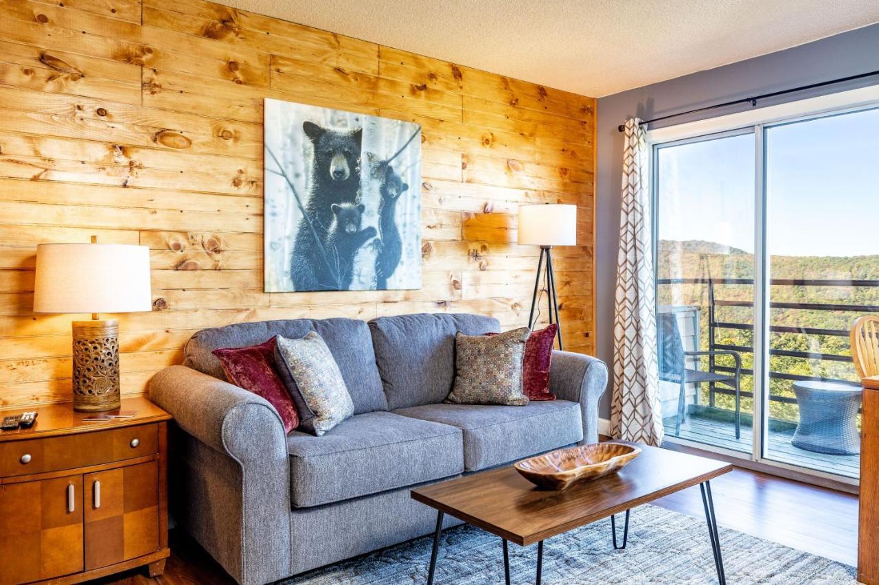 Wow Views!!-Mountain Escape-Outdoor Pool-Close To Downtown-Wifi-Cable-Private Balcony Gatlinburg Exterior foto